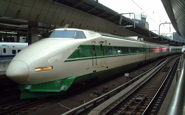 赤帽時代から慣れ親しんだJR仙台駅レールゴーからチャーター