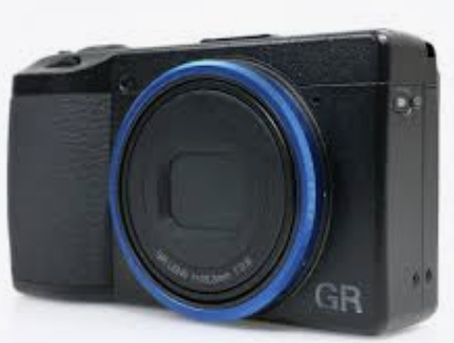 RICOH GR3
